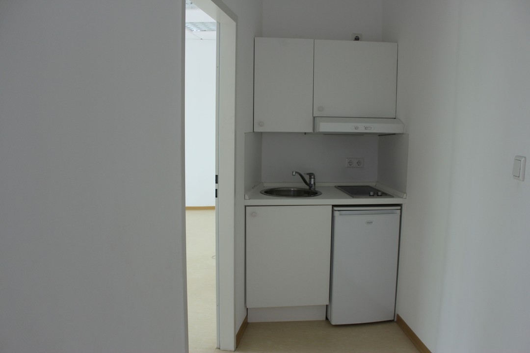 Gepflegte Büro- oder Praxiseinheit in guter Lage von Bad Godesberg-Mehlem!